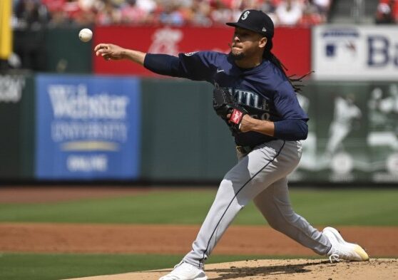 Mlb trade rumors red sox eye angels 3b luis rengifo pitching upgrades at deadline