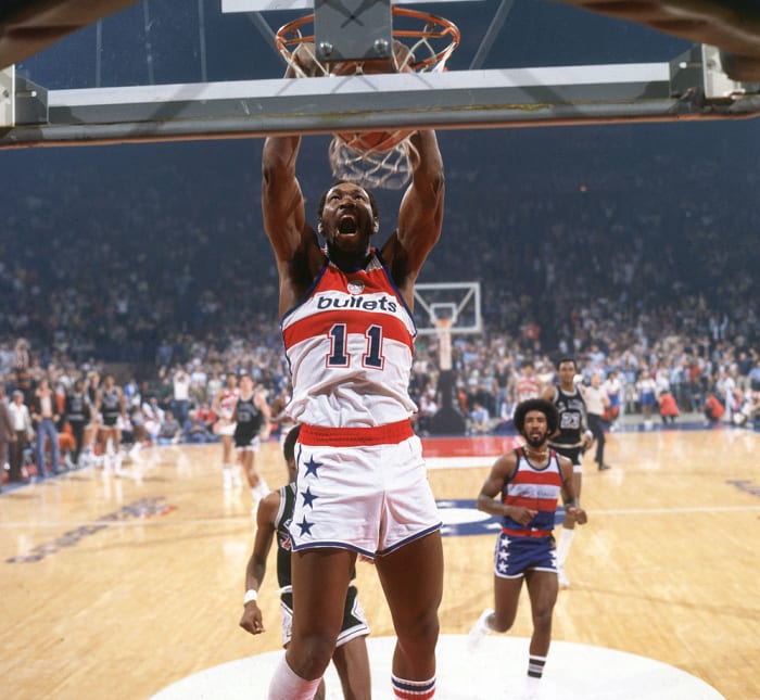 Best athletes with number 11