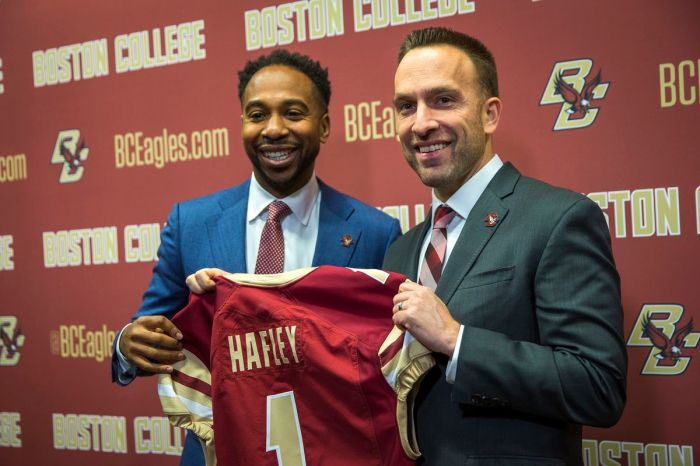 Packers hire boston college hc jeff hafley as dc after joe barry firing