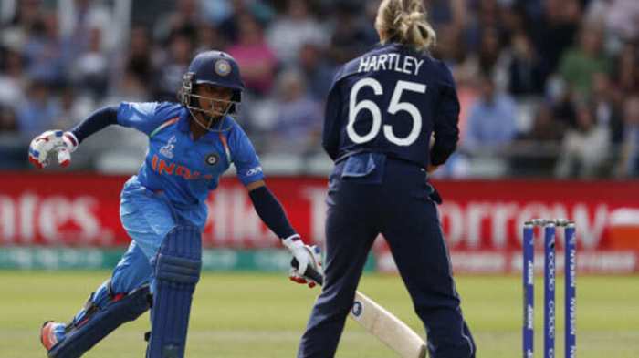 International sports news in sanskrit