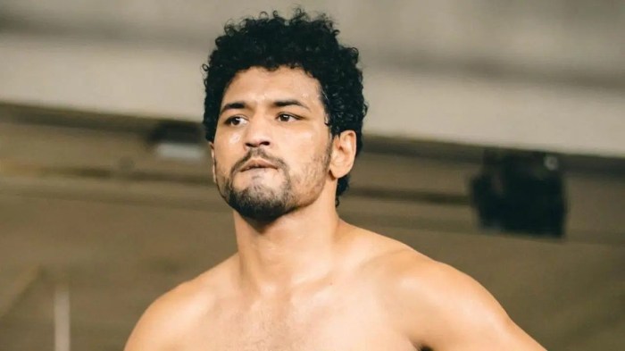 Neeraj goyat vs whindersson nunes announced for mike tyson vs jake paul fight card