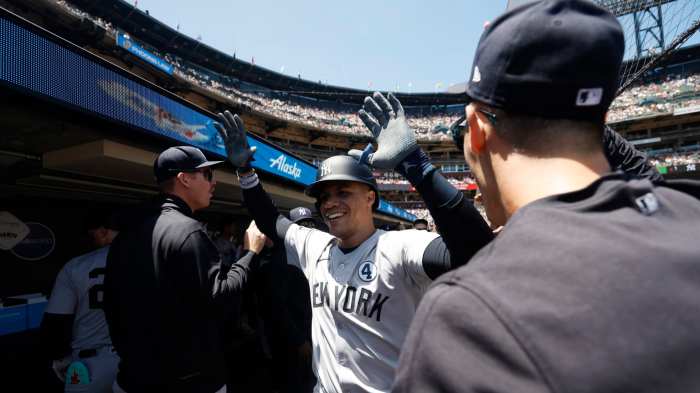 Yankees hope juan soto returns to lineup vs royals amid injury aaron boone says