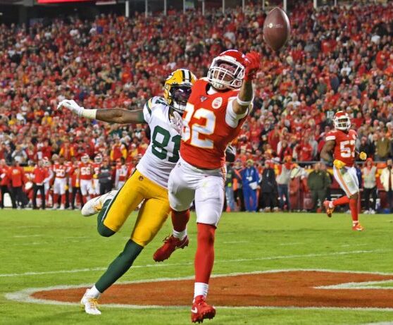 Re grading 10 biggest nfl free agent signings of the last 10 years