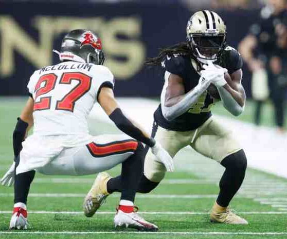 Saints alvin kamara suffered sprained ankle injury in win vs mayfield buccaneers