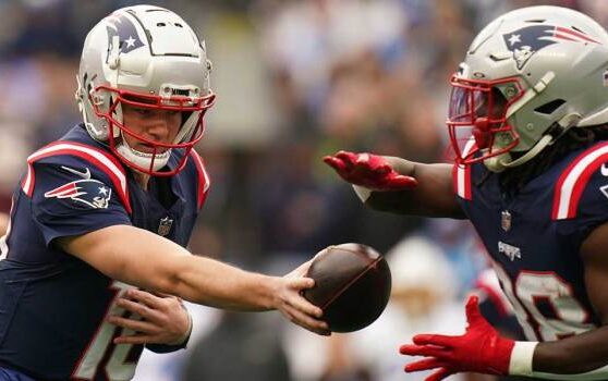 Patriots jerod mayo praises rhamondre stevenson hopefully rb gets new contract
