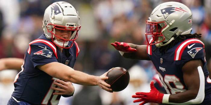 Patriots jerod mayo praises rhamondre stevenson hopefully rb gets new contract