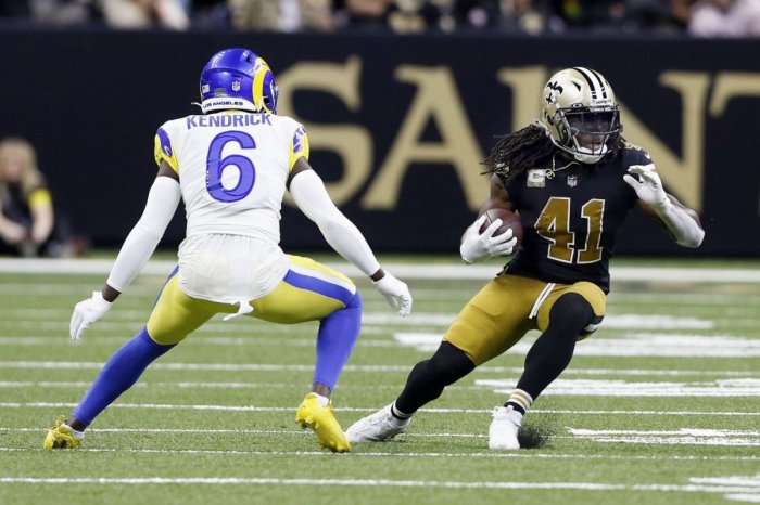 Saints alvin kamara talks not holding out for new contract i aint stupid