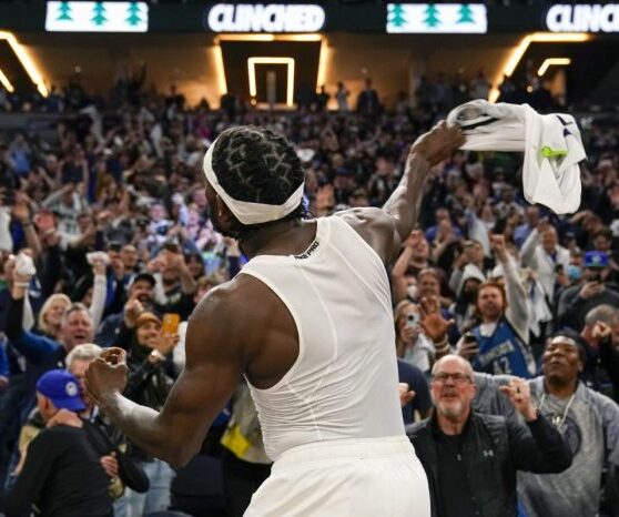 Lebron james reflects on lakers win praises clippers ty lue getting s  t right