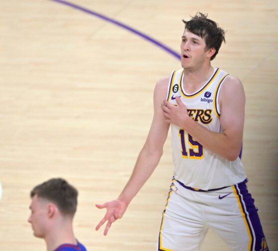 5 moves to salvage la lakers offseason after agreeing to re sign lebron james