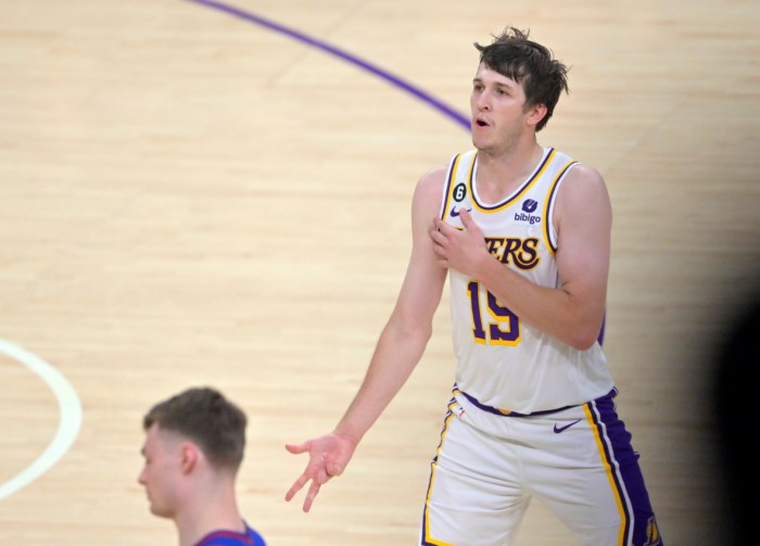 5 moves to salvage la lakers offseason after agreeing to re sign lebron james
