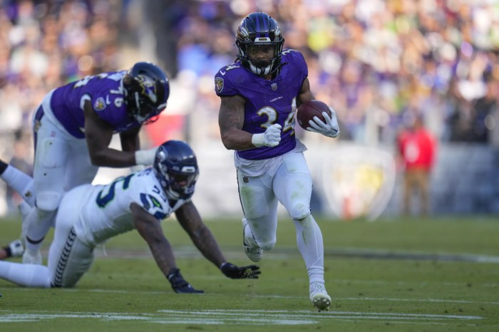 Report seahawks have shown interest in ravens dc mike macdonald as hc candidate