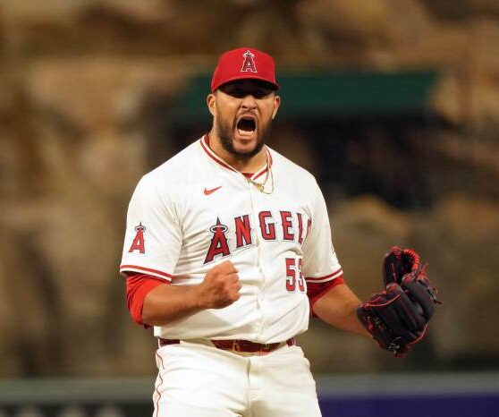 Mlb rumors carlos estevez traded to phillies angels land 2 top pitching prospects