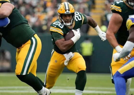 Aj dillon packers quads ginormous breakout
