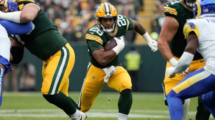 Aj dillon packers quads ginormous breakout