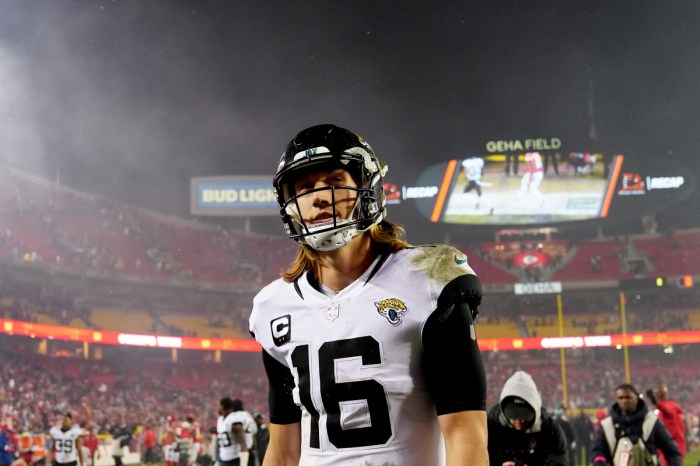 Trevor lawrence defends historic jaguars contract i believe in the player i am
