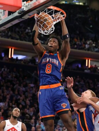 Knicks rumors latest buzz on og anunoby julius randles injuries