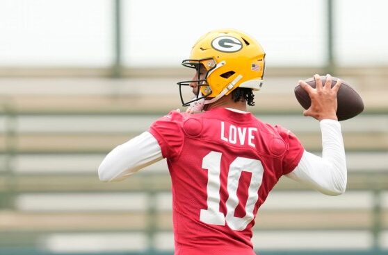 Jordan love packers agree to reported 220m contract extension with record bonus