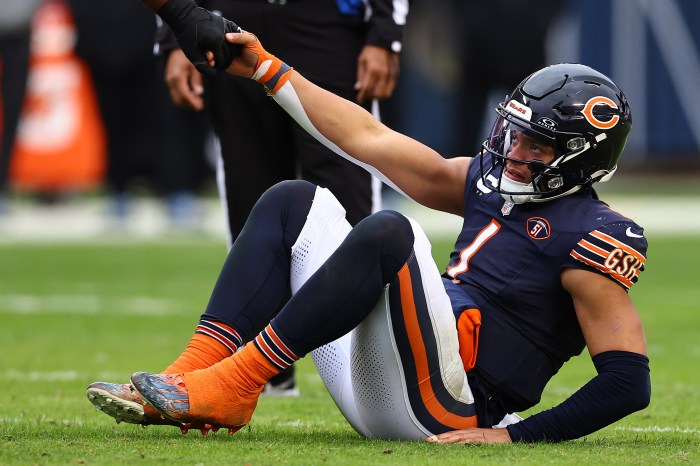 Justin fields thanks bears after steelers trade wishes them nothing but success