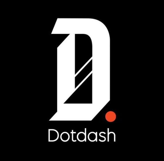 Dot dash flasher wrasse