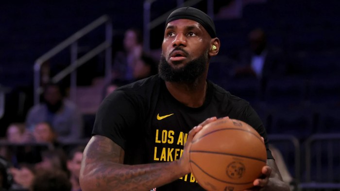Lakers shouldnt rush trade despite lebron james need for more help amid nba rumors