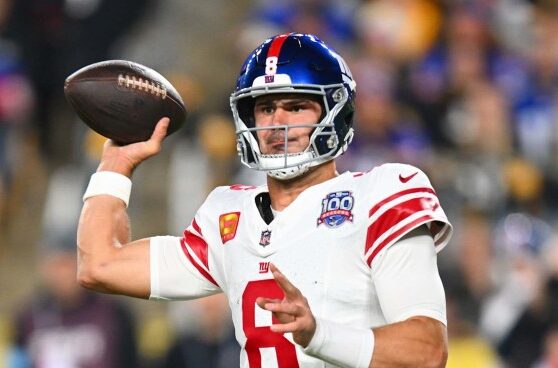 Nfl rumors daniel jones health a real concern amid injury giants mara favors qb