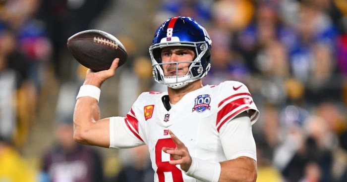 Nfl rumors daniel jones health a real concern amid injury giants mara favors qb