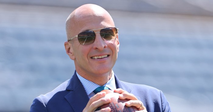 Notre dame feels secure as ever in independent status amid cfb realignment