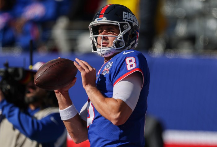 Nfl rumors daniel jones health a real concern amid injury giants mara favors qb