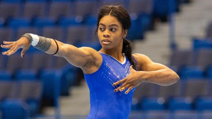 Gabby douglas qualifies for us championships in gymnastics return at american classic