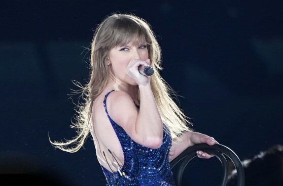 Taylor swift reacts to chiefs super bowl rings hypes mecole hardmans new contract