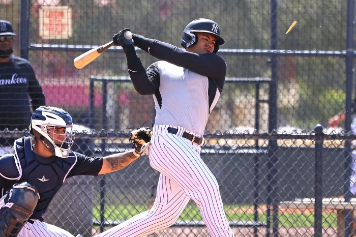 Yankees jasson dominguez out up to 8 weeks with significant injury boone says