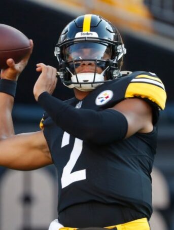 Nfl rumors steelers not eyeing russell wilson justin fields veteran starting qbs