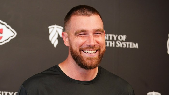 Report travis kelce in talks to host are you smarter than a fifth grader reboot