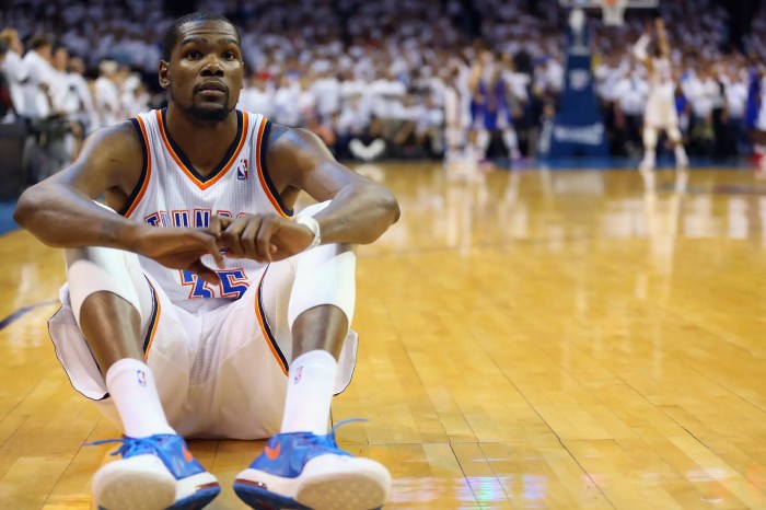 Nba insider feels kevin durant realizes he wont get credit for winning with warriors