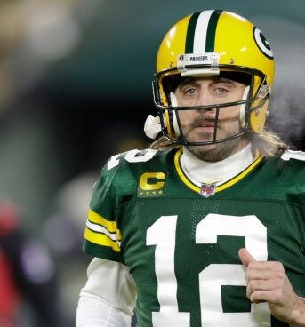 Jordan love rumors packers want cleaner contract talks with qb after aaron rodgers