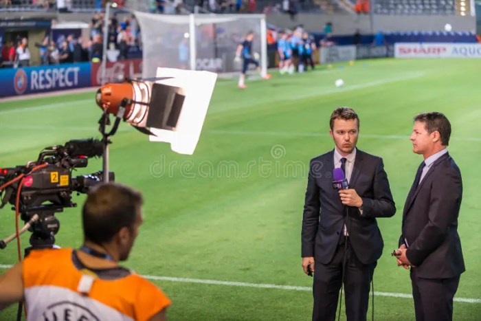 Sports commentary competition in english