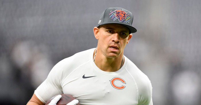 Jimmy graham says hes not sure yet on nfl retirement will reach out to saints