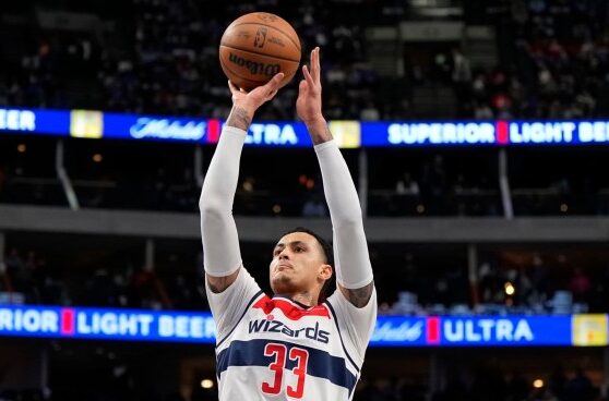 Kuzma kyle lakers quarter 4th fire welcome back usa today ingredient missing jairaj kevin sports injury excitedly returning reacts