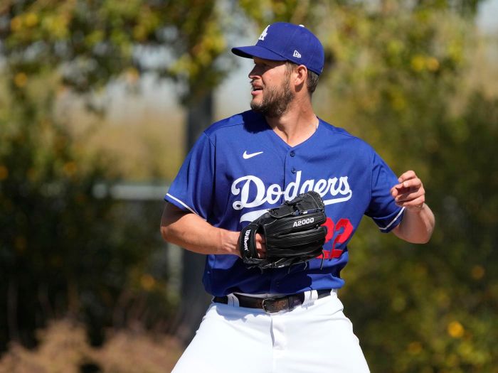Clayton kershaw talks decision to sign dodgers contract injury return timetable