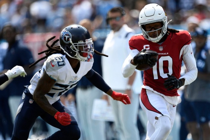 Titans deandre hopkins calls out nfl execs for saying he cant play anymore