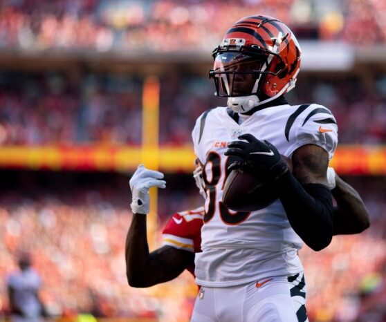 Jamarr chase tee higgins skip bengals voluntary otas amid contract rumors