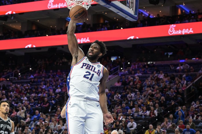 76ers joel embiids torn meniscus injury has nba fans devastated
