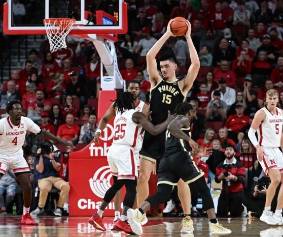 Purdues zach edey ive just got to play better after national title loss to uconn
