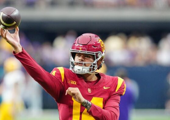Uscs riley miller moss leads jayden maiava in qb battle to replace caleb williams