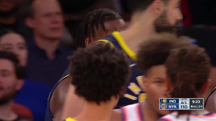 Jalen brunson rumors members of knicks upset with refs missing pacers fouls on pg