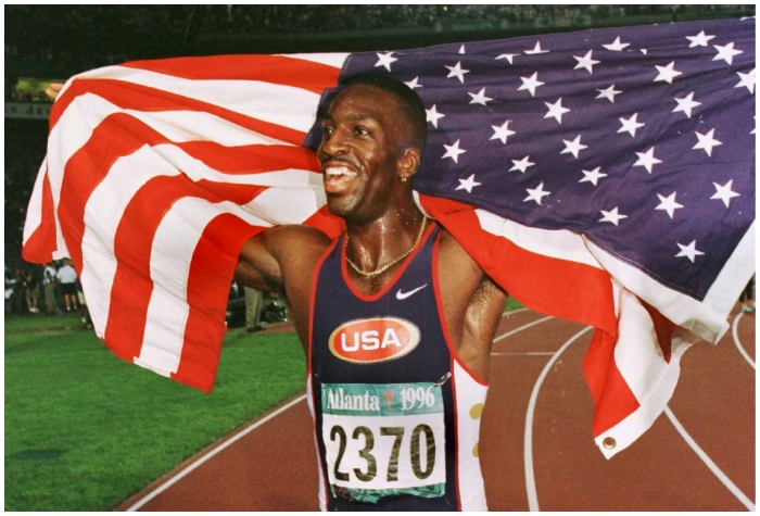 Sports Legacy: The 50 Greatest Athletes of All Time - Worldlyhistory Best pure athletes of all time