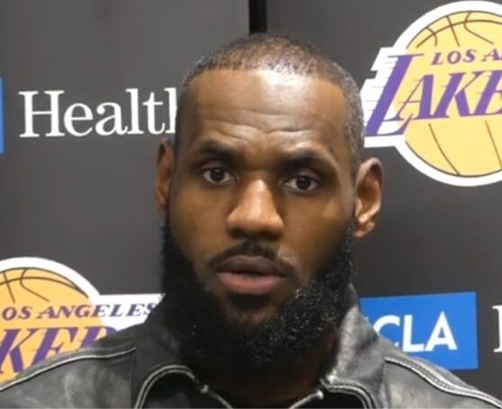 Lakers rumors lebron james open to pay cut for klay thompson harden contracts