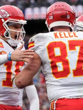 Travis kelces nfl career earnings after historic chiefs contract extension