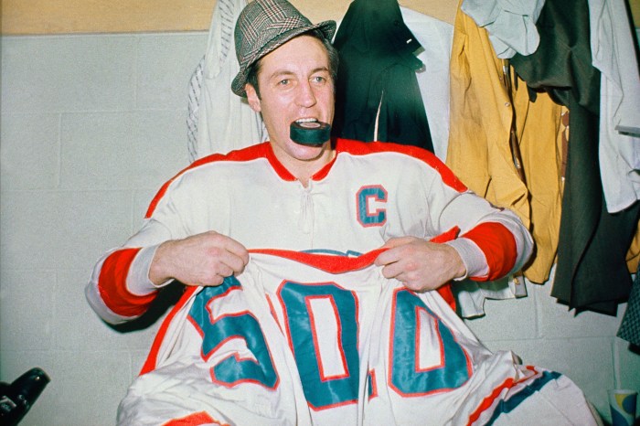 Top 10 canadian athletes of all time