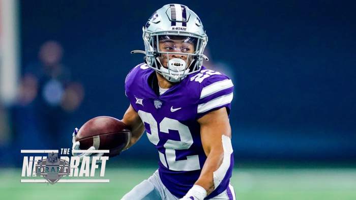 Cowboys rb deuce vaughn says hes getting reps at slot wr just adds another value